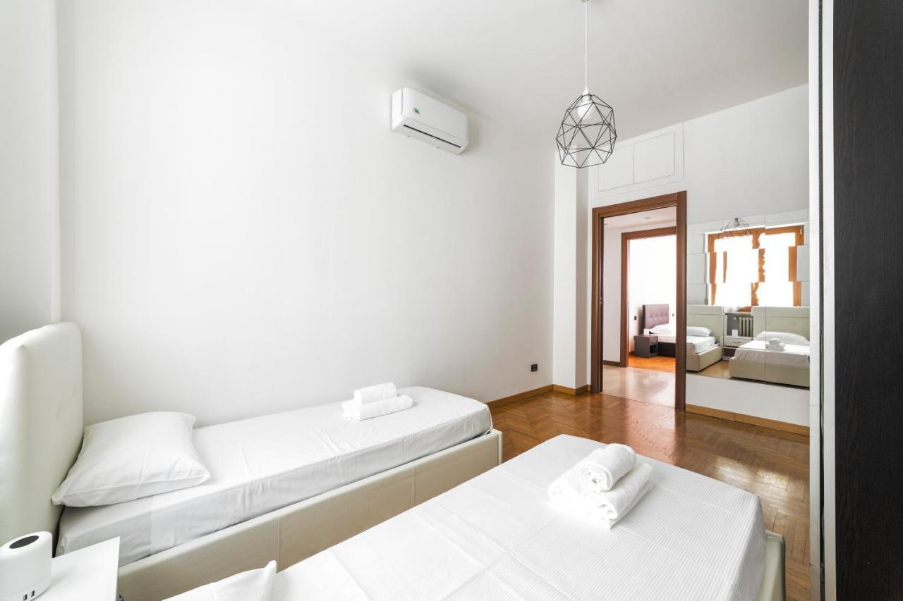 Cenisio M5 Lovely - With Balcony! Apartment *