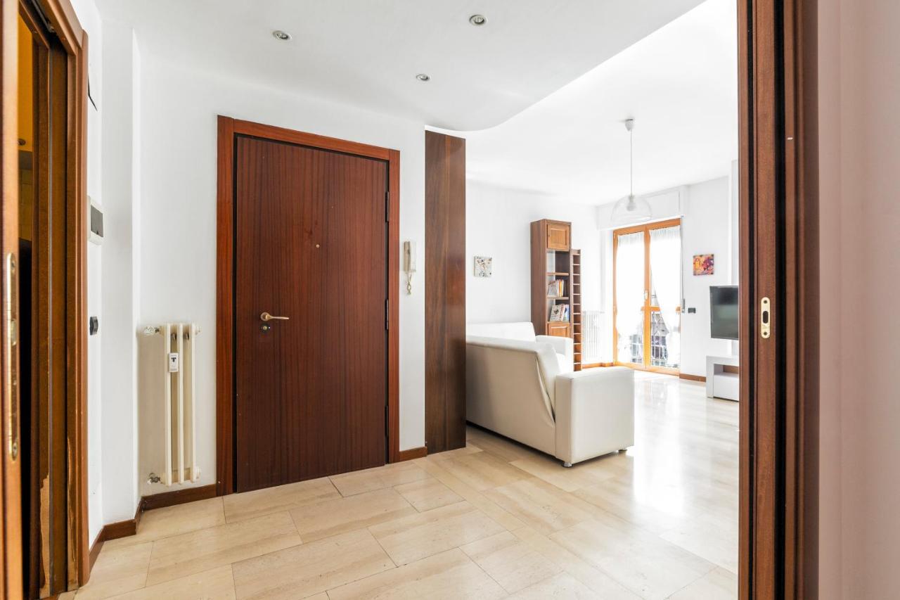 Apartment Cenisio M5 Lovely - With Balcony! Mailand
