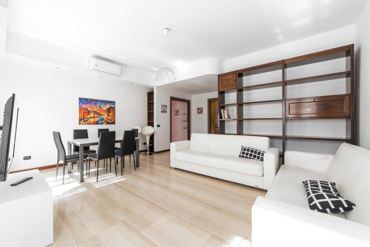 Apartment Cenisio M5 Lovely - With Balcony! Mailand