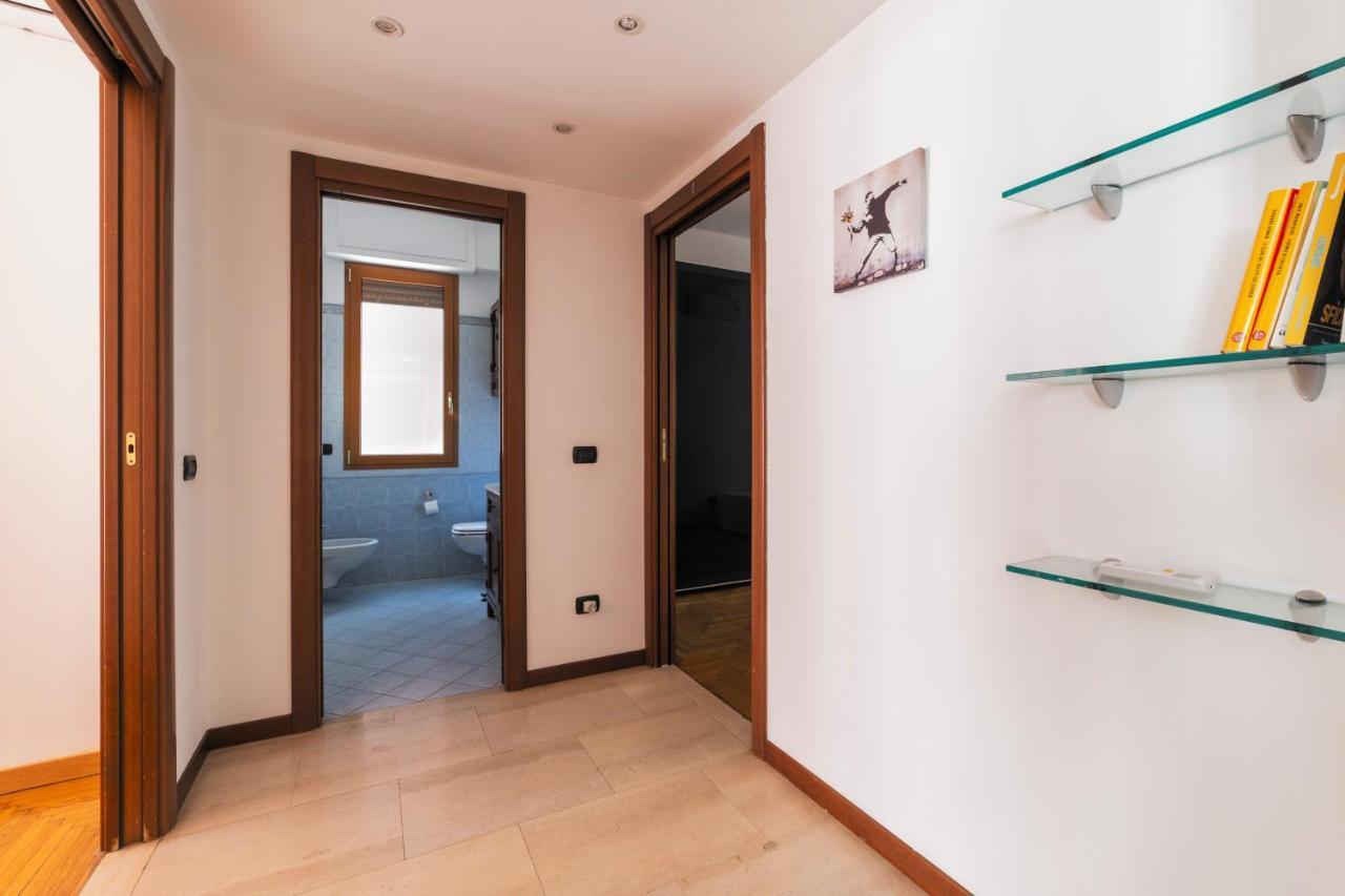 Cenisio M5 Lovely - With Balcony! Mailand