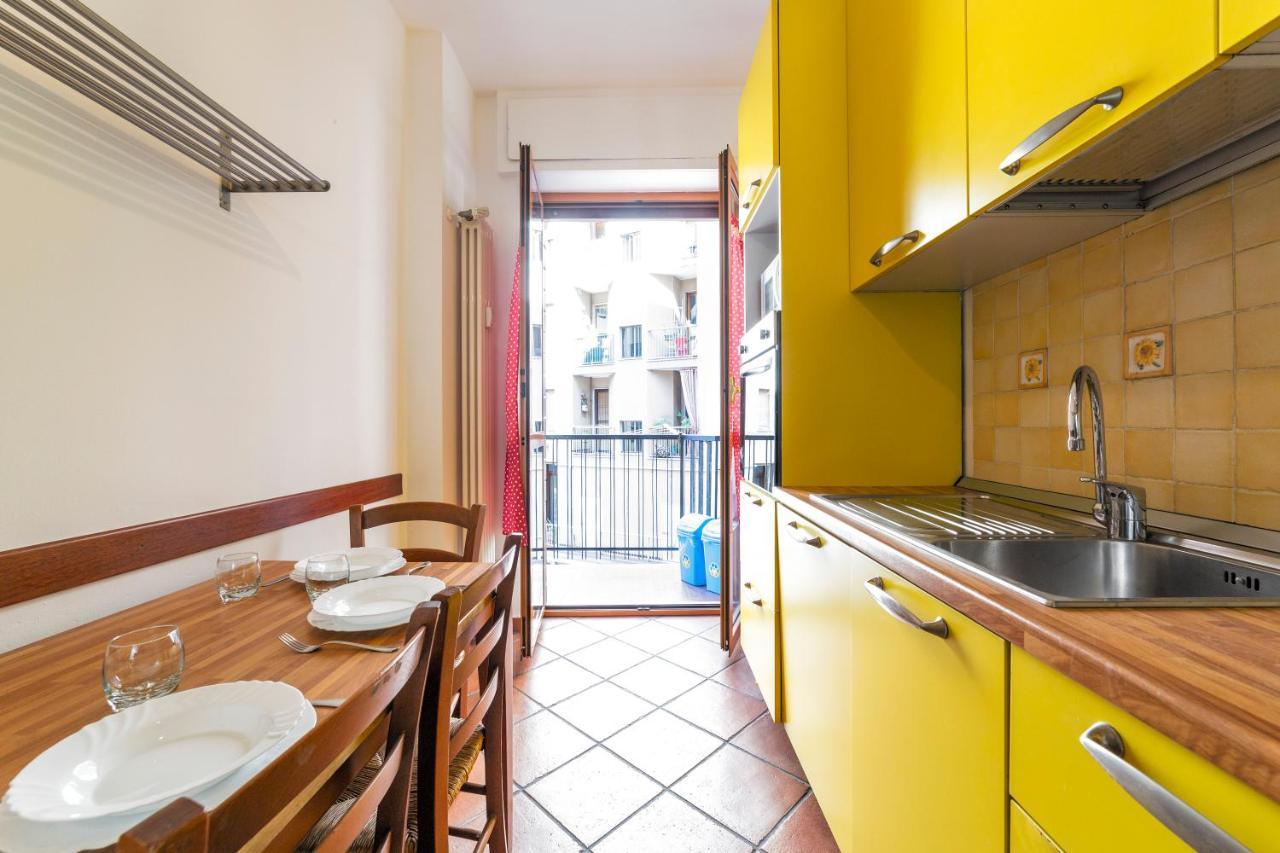 Cenisio M5 Lovely - With Balcony! *