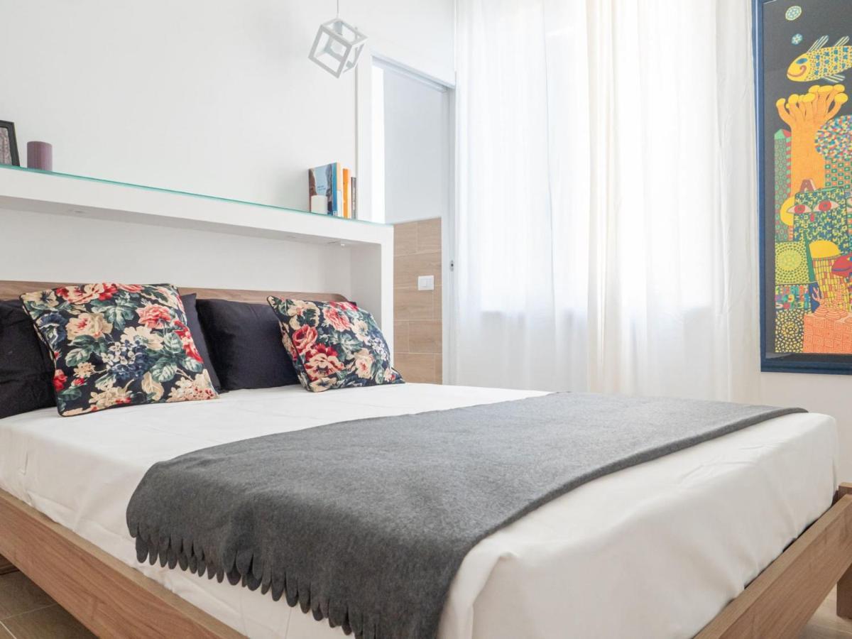 The Rent - Beautiful Two-bedroom Close To Cinque Giornate Square Apartment Mailand