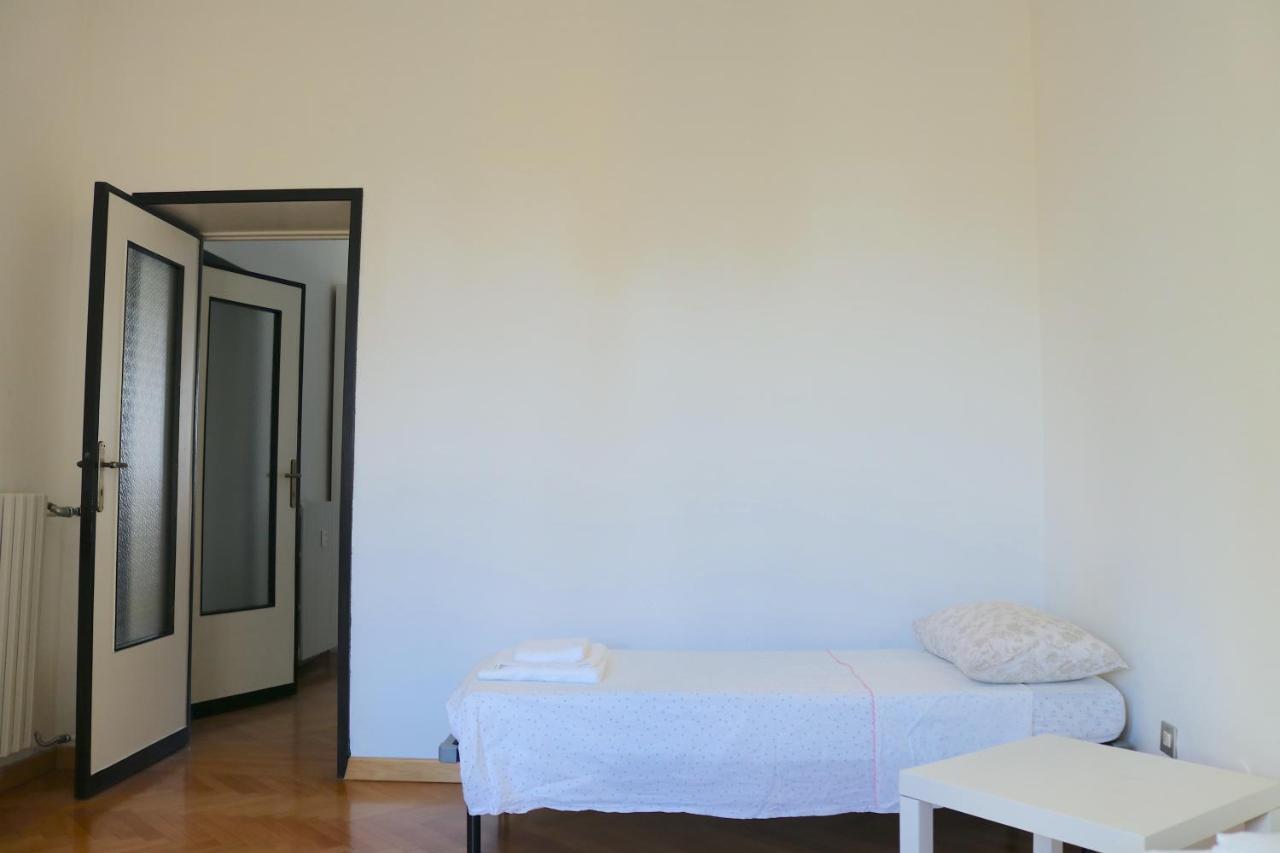 Sant Ambrogio Mansion - Via Olona Apartamento *