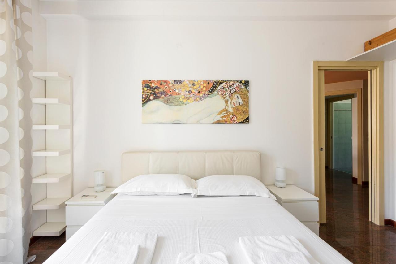 Apartment Beautiful Next To Sempione And Life - Viale Teodorico *