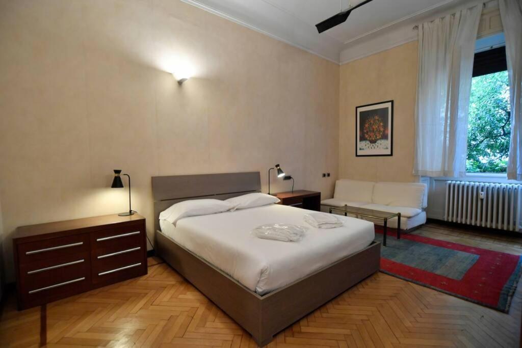 Ampio Centro Crocetta Mailand