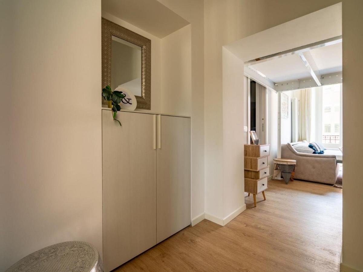 The Rent - Lovely Loft With Balcony Near Piazza Vetra Milão