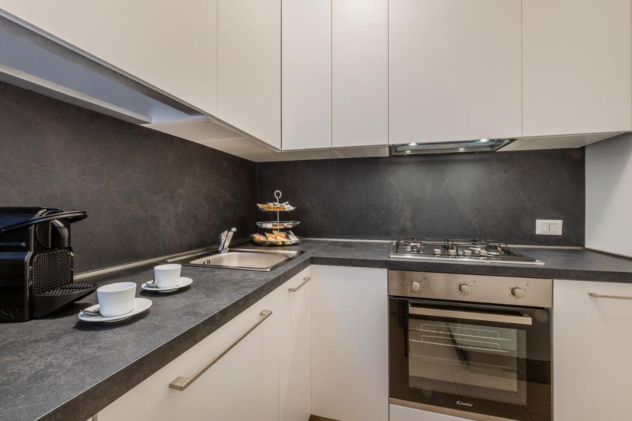 Royal - Centro Brera Apartamento Milão
