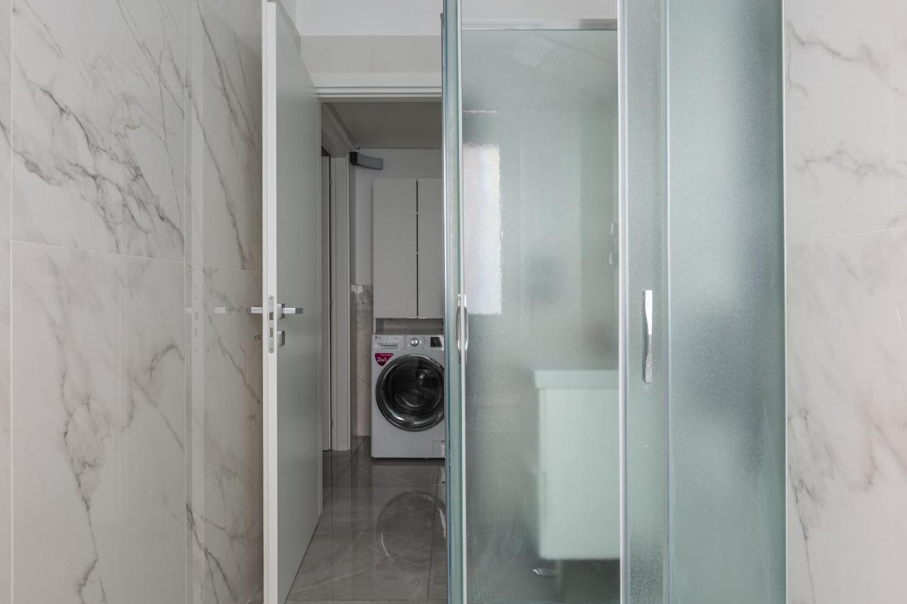 Apartment Bnbutler - Largo Promessi Sposi - Moderno E Confortevole *