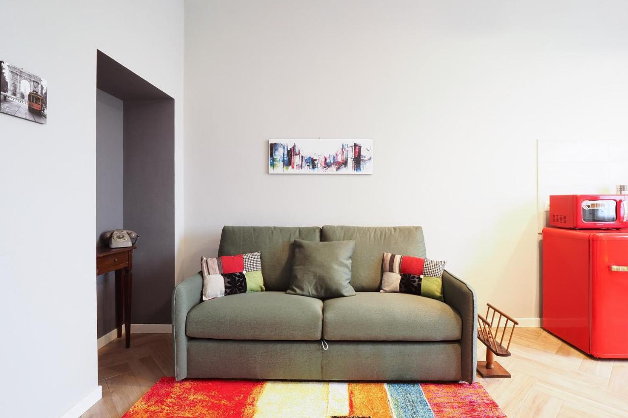 Ferrante Aporti Flats Mailand