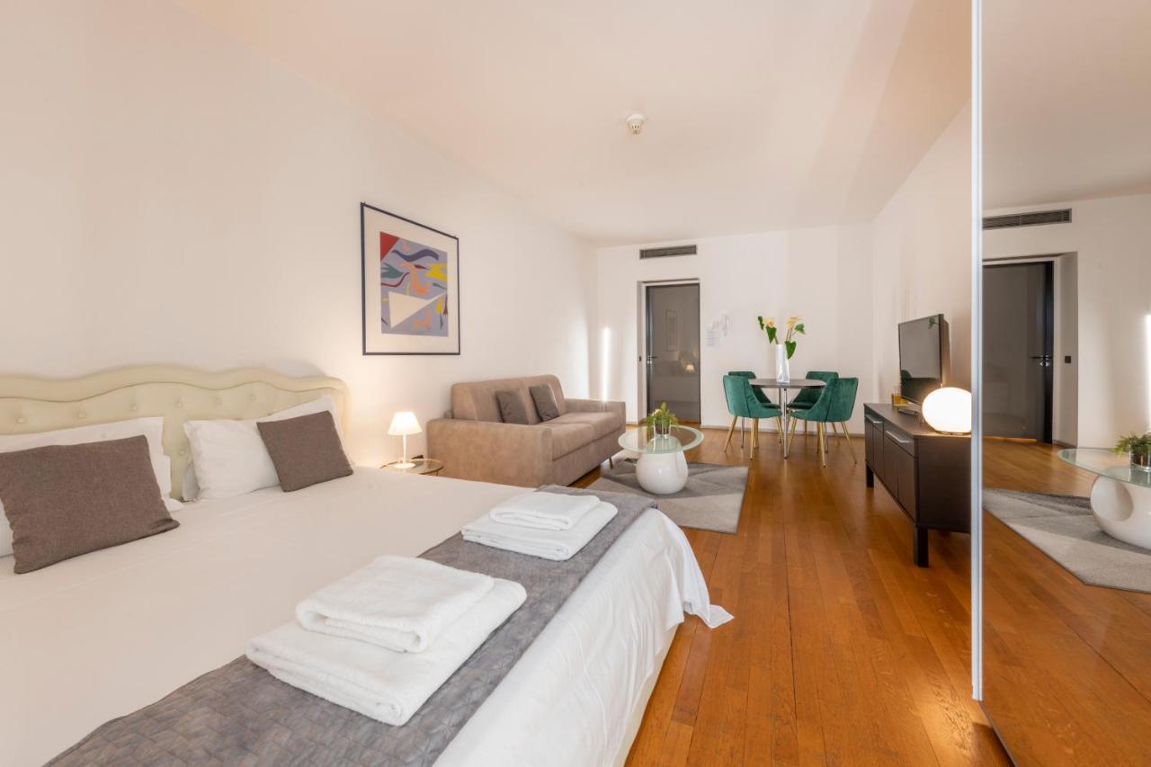 Apartment Royal - Centro Duomo Mailand