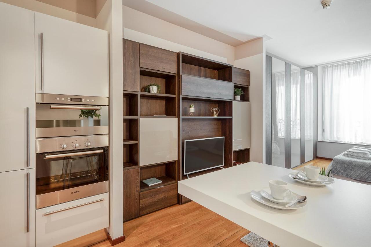 Royal - Centro Apartment Milan