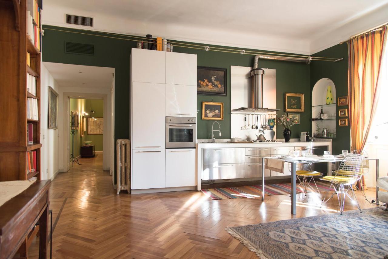 Apartment Sophisticated Near Duomo *