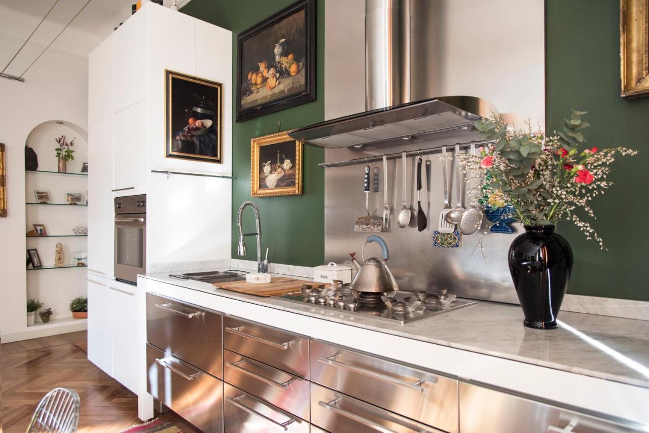 Sophisticated Near Duomo Apartment *