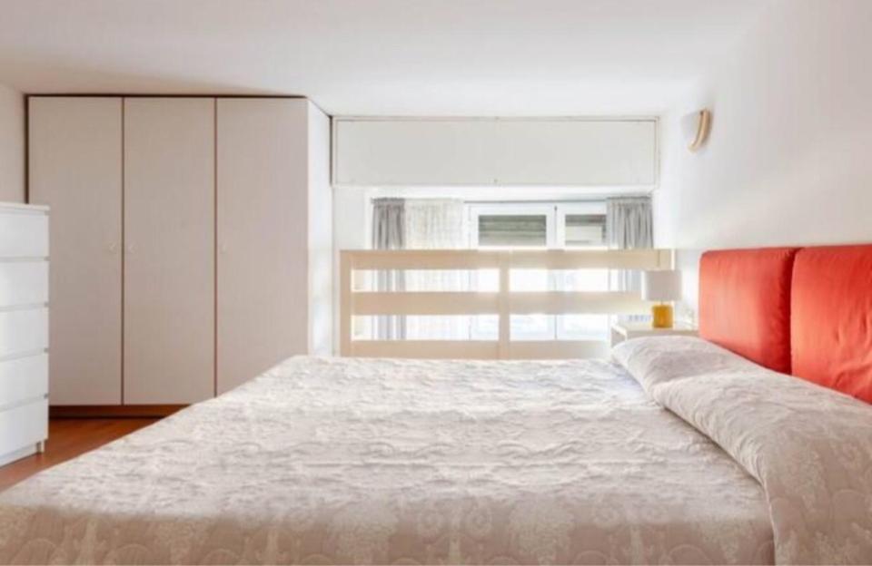 Apartment Yourvacanza Navigli Loft *