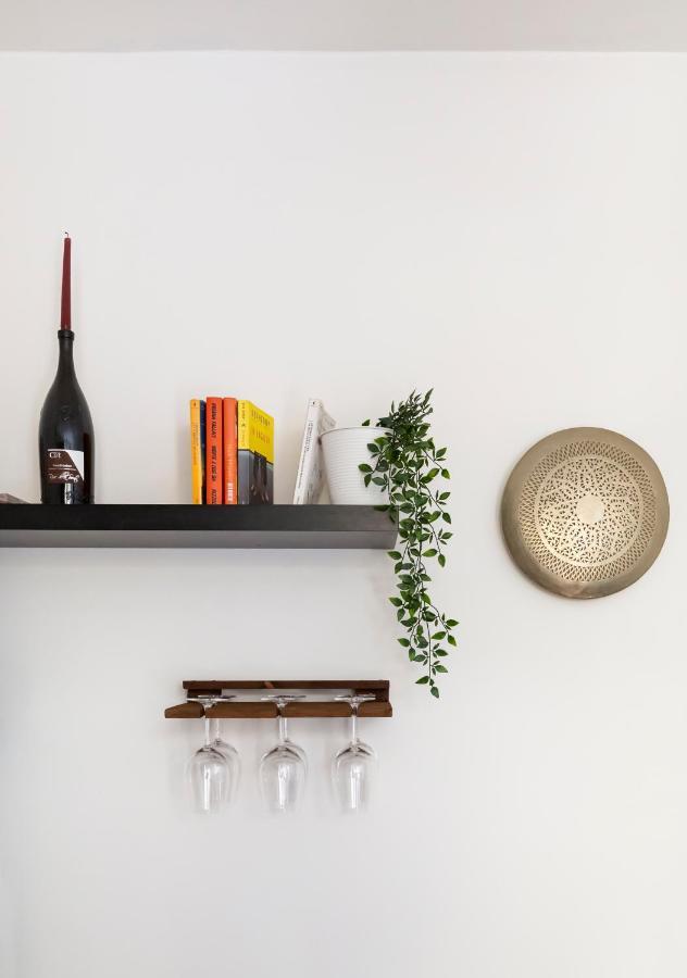 The Place, Your Place To Be - Via Tadino Apartamento