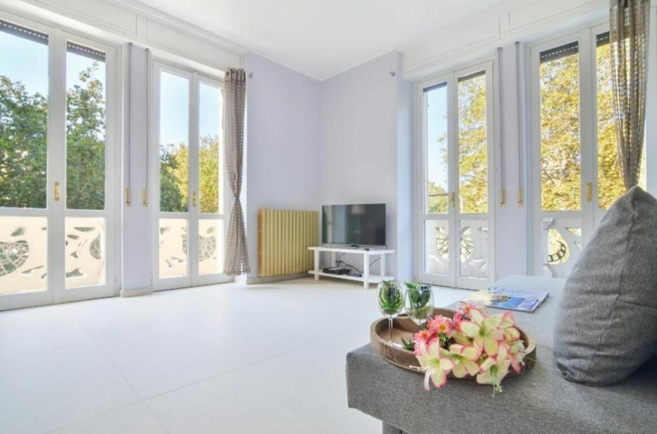 Bacone Liberty Olimpia Apartment Mailand