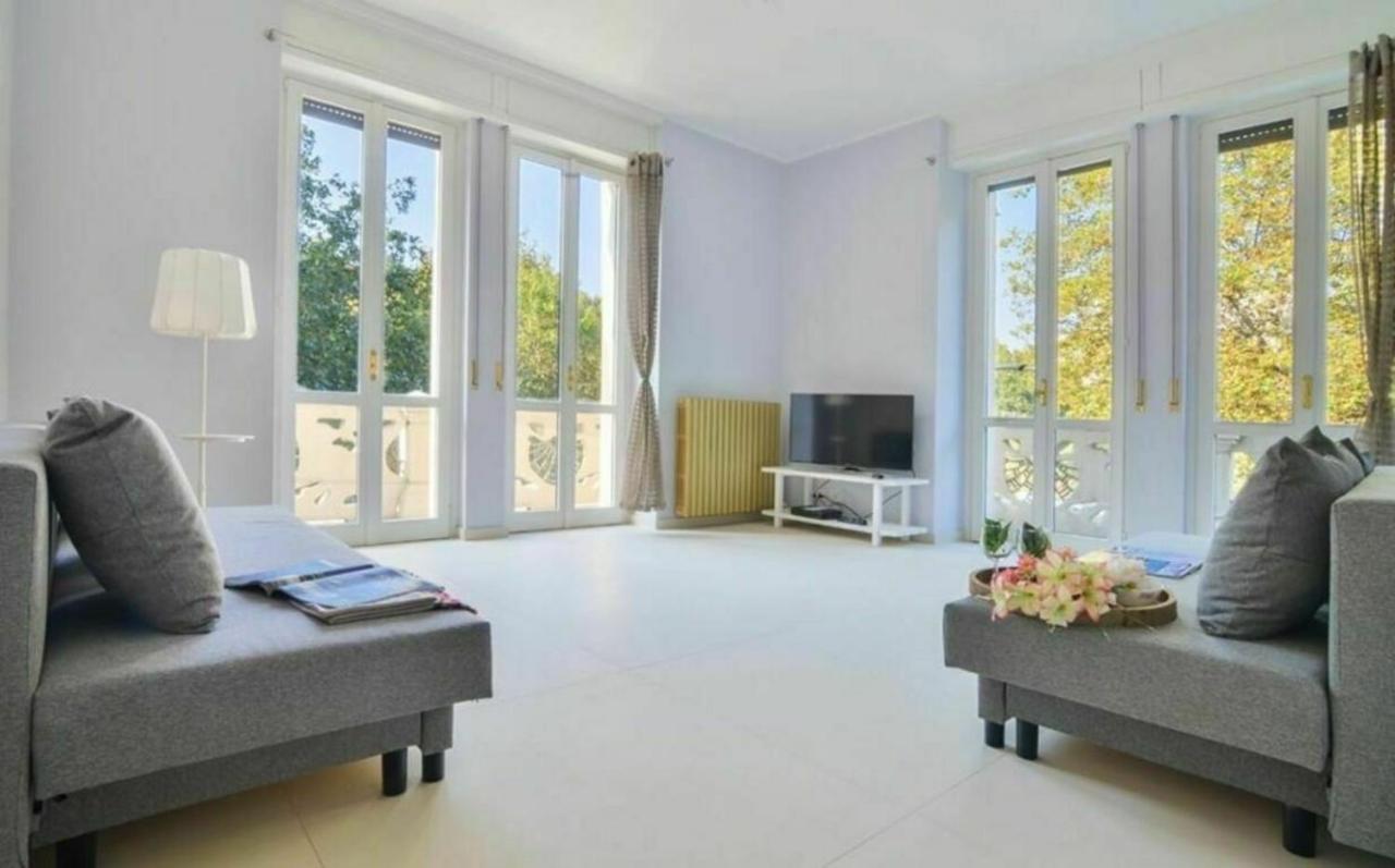 Apartamento Bacone Liberty Olimpia Milão