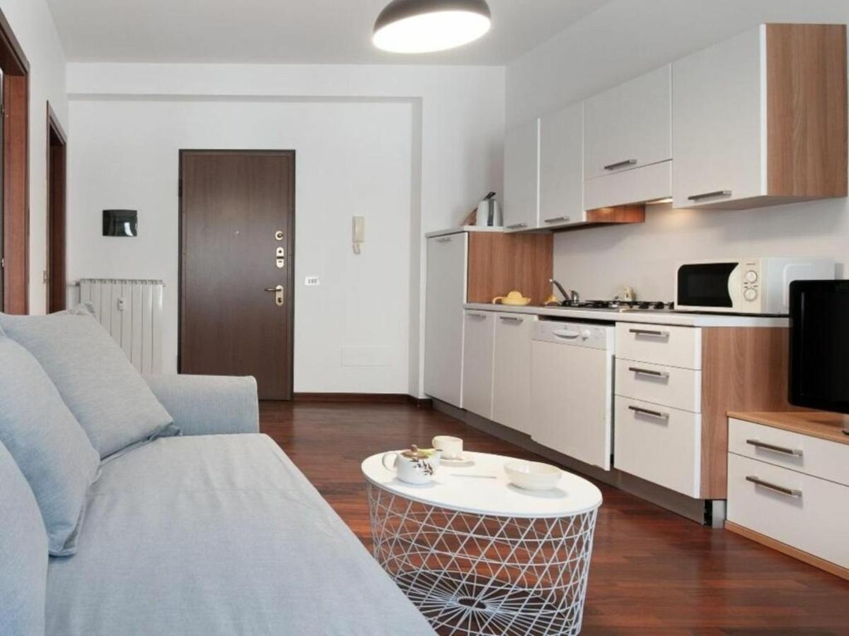 Poggibonsi By Halldis Apartment *