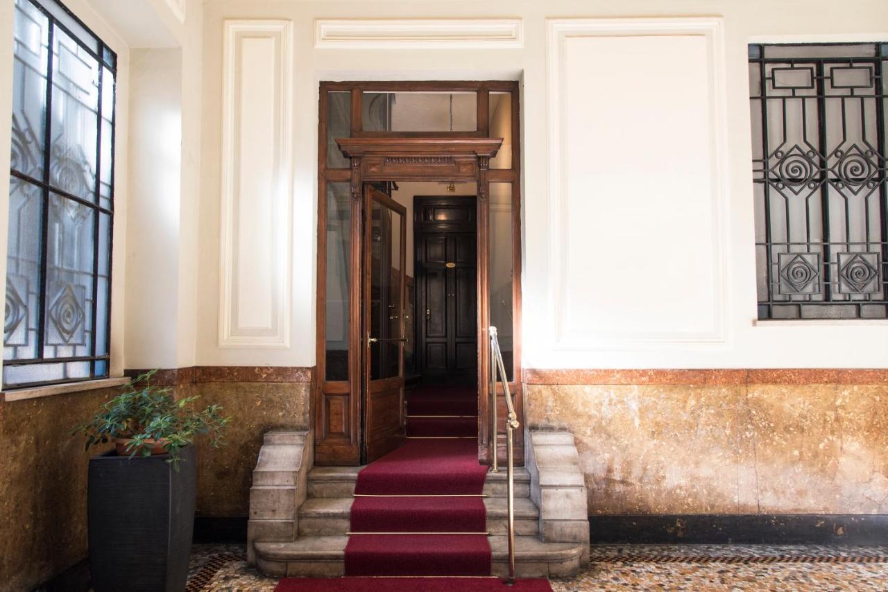 Sophisticated Near Duomo *