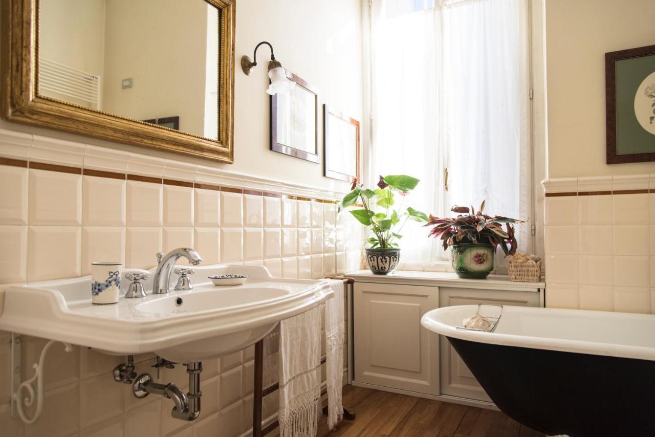 Sophisticated Near Duomo Apartment Mailand