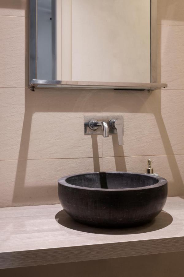 The Place, Your Place To Be - Via Tadino Apartamento *