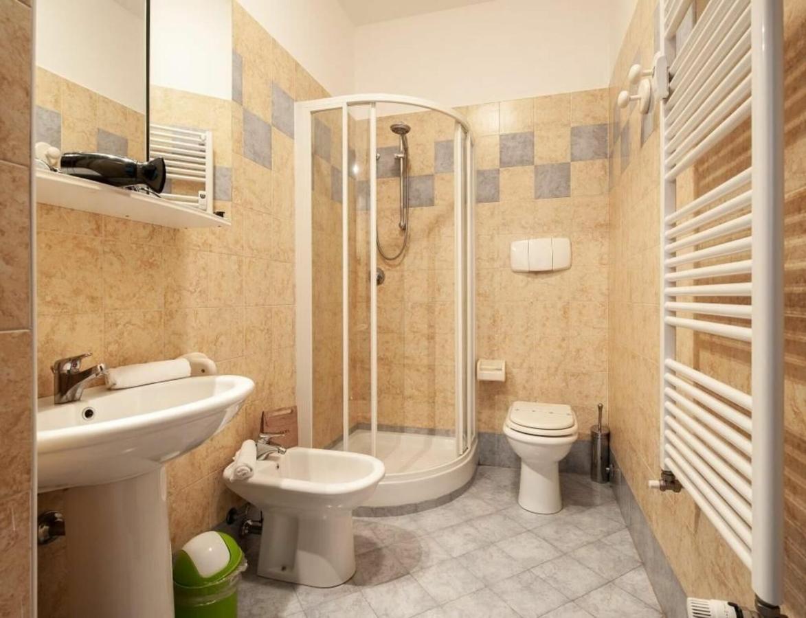 Poggibonsi By Halldis Apartment