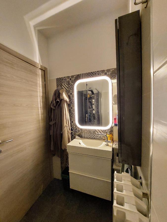 Apartamento Luminoso A Pochi Minuti Da Duomo E Fiera