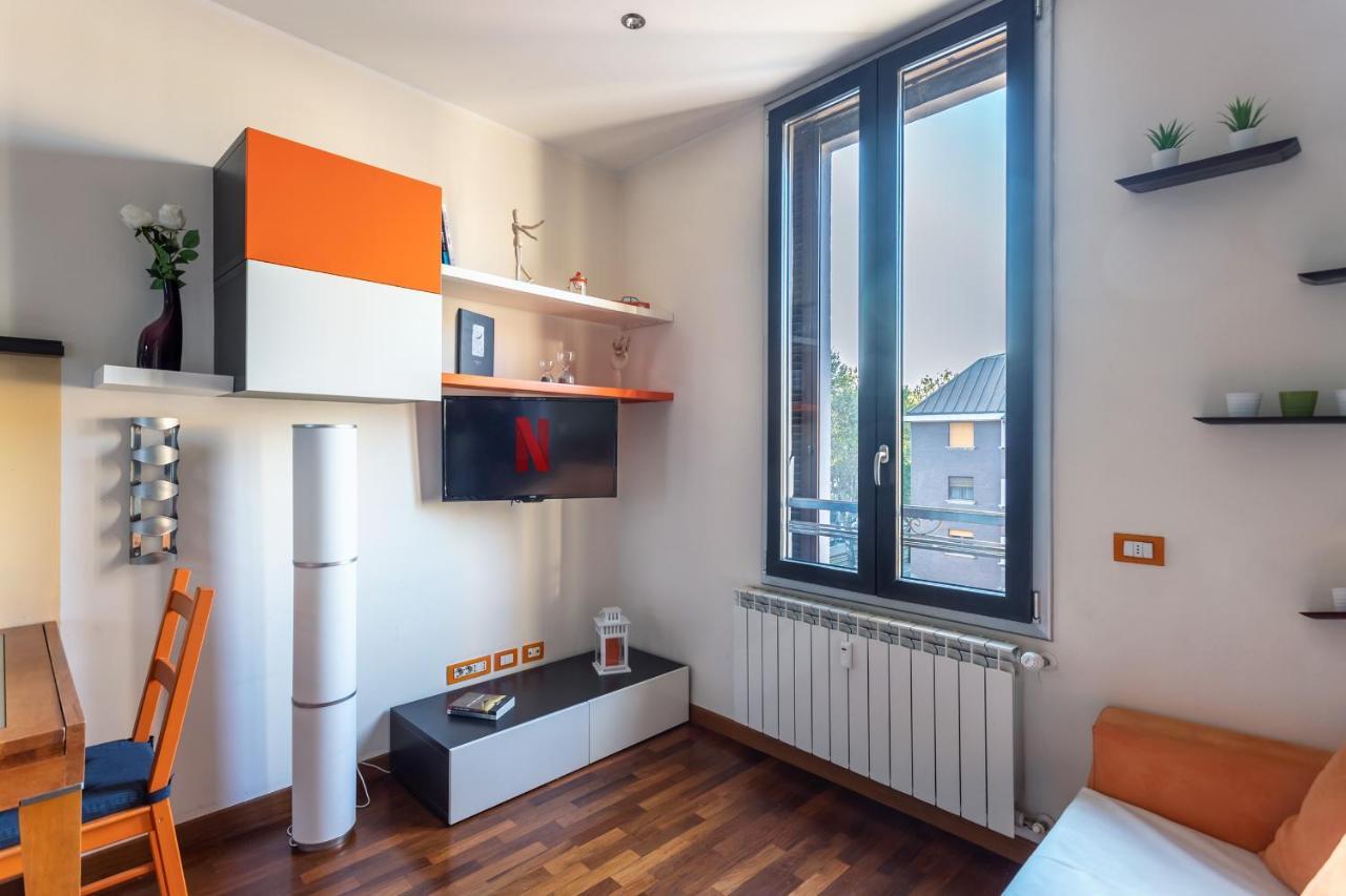 Apartment Station-duomo Design, Wifi And Netflix