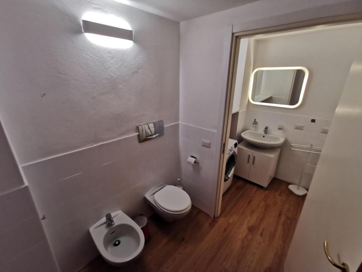Apartment Navigli Area- New Loft Fully Equipped 5 Pax
