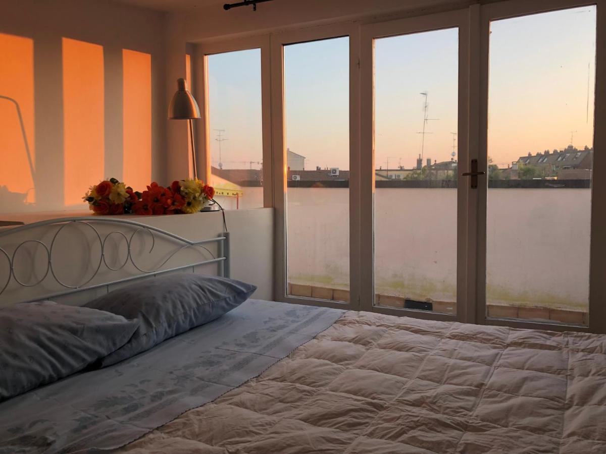 Apartment Charming 1-bed In Mailand