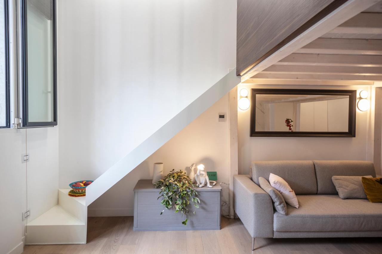 Minimal Loft In Centro A * Mailand
