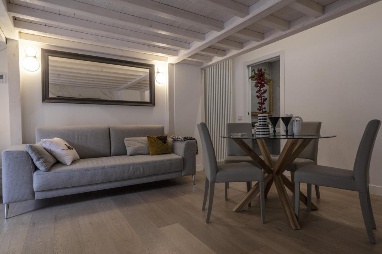 Apartment Minimal Loft In Centro A *