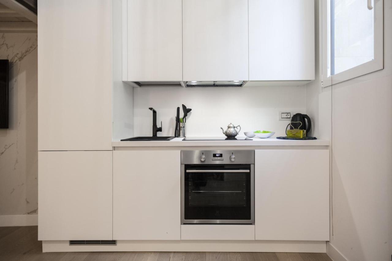 Minimal Loft In Centro A Mailand