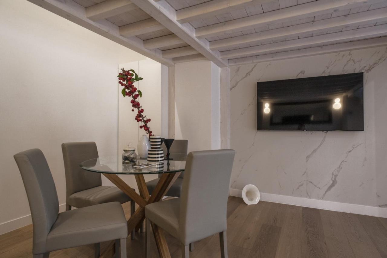 Minimal Loft In Centro A