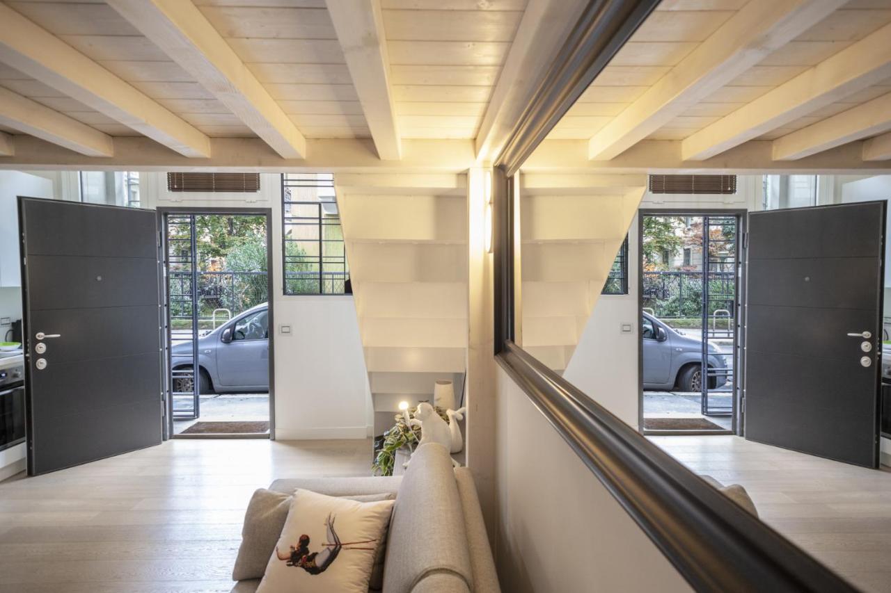 Minimal Loft In Centro A Apartment Mailand
