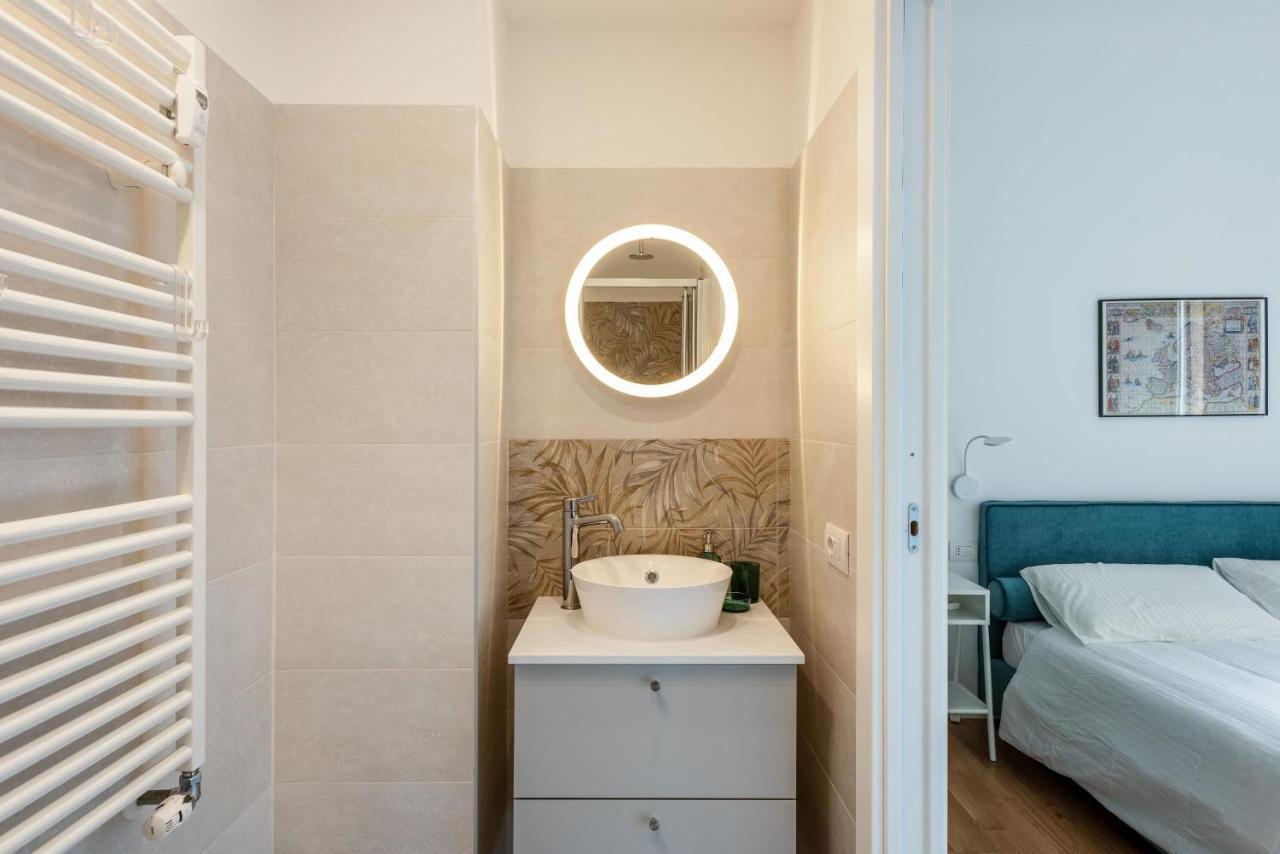 Spacious & Comfortable In Duomo By Easylife Mailand