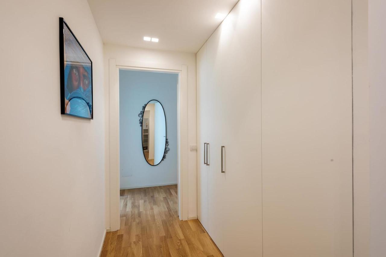 Spacious & Comfortable In Duomo By Easylife Mailand