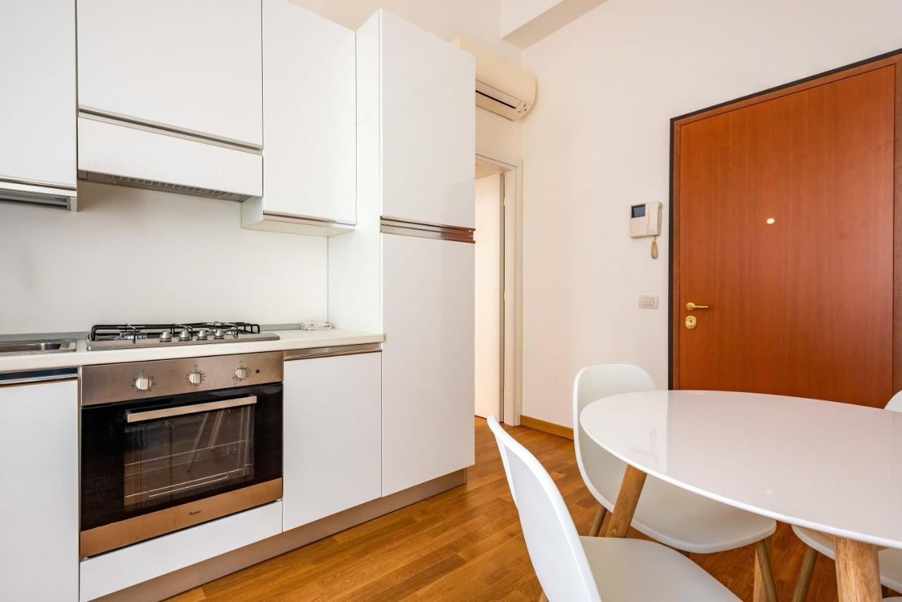 Magic Flat In Duomo By Easylife Milão