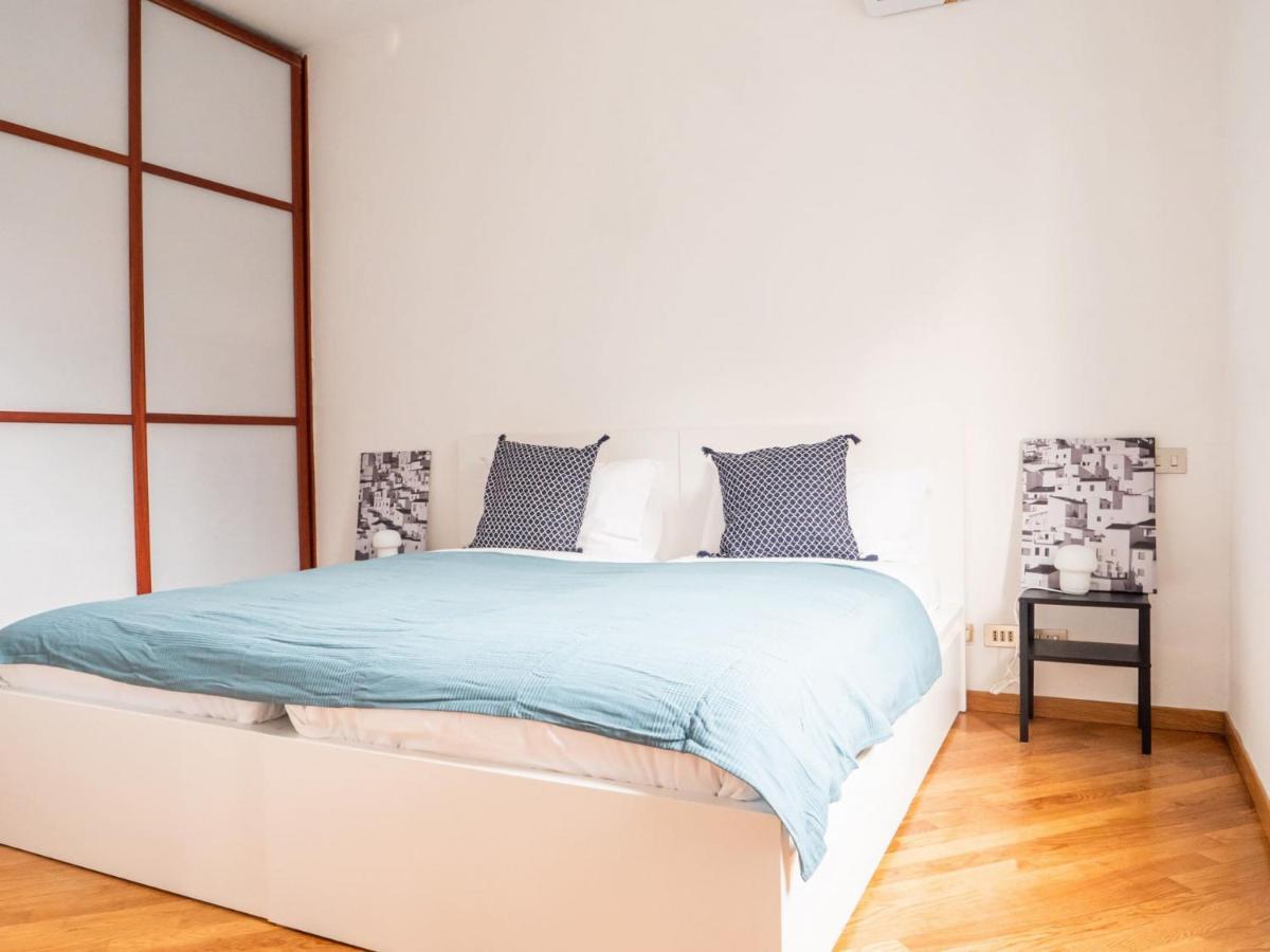 Apartment The Rent - Two-bedroom In Maciachini District Mailand