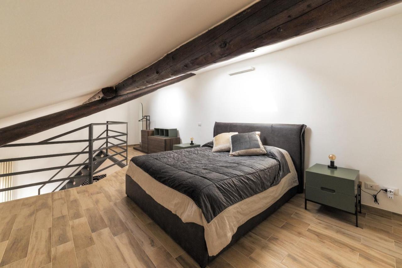 Apartment Renovated Duplex Apt Sempione & Arco Della Pace Mailand