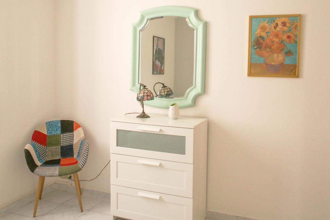 Bnbutler - Farini - Beautiful One Bedroom - Apartamento