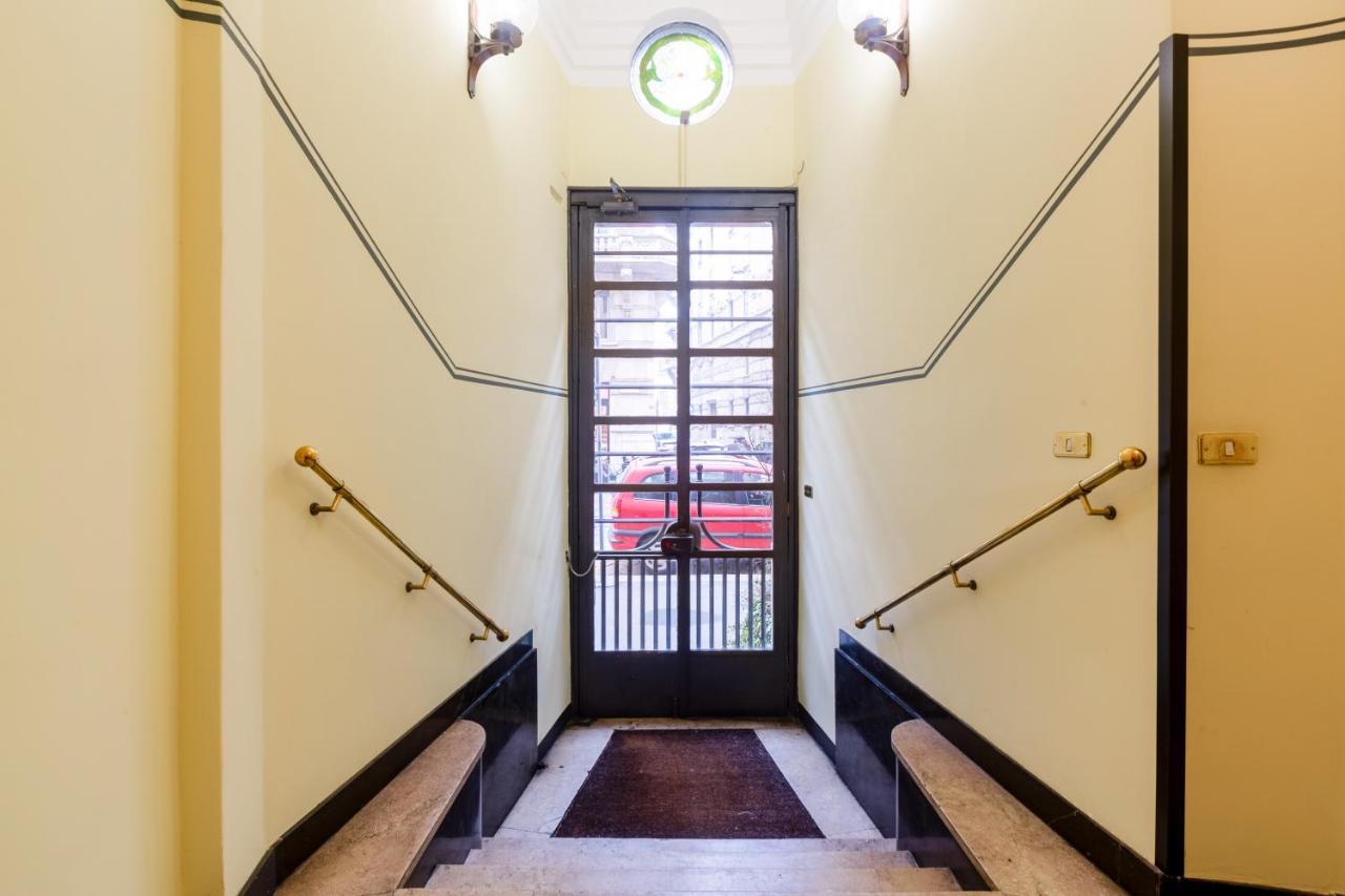 Spacious And Brilliant In Duomo By Easylife