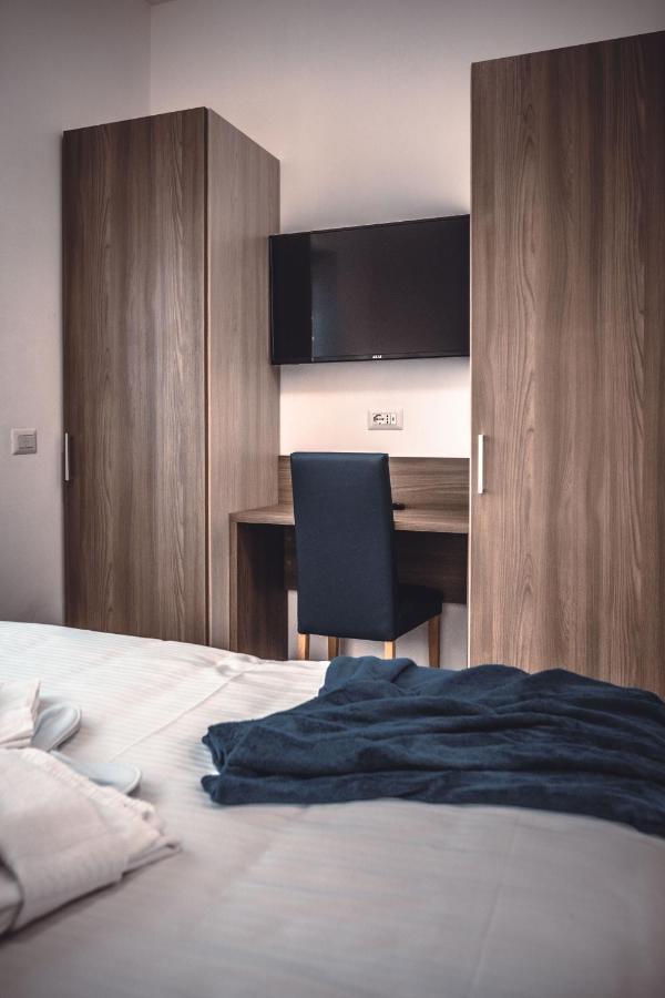 Apartamento L'arche Lodovico Il Moro - House On The Navigli River Milão