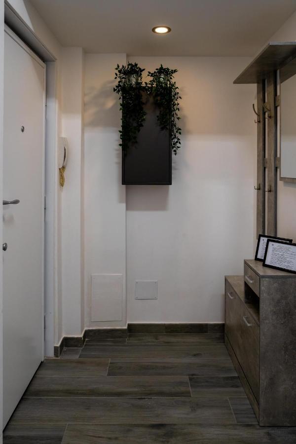 Apartamento L'arche Lodovico Il Moro - House On The Navigli River Milão