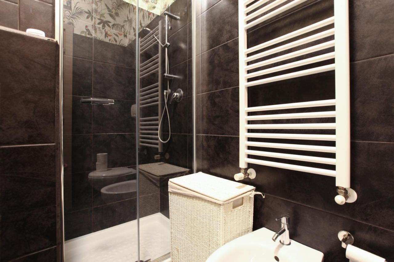 Modern Close To Shopping District Mailand