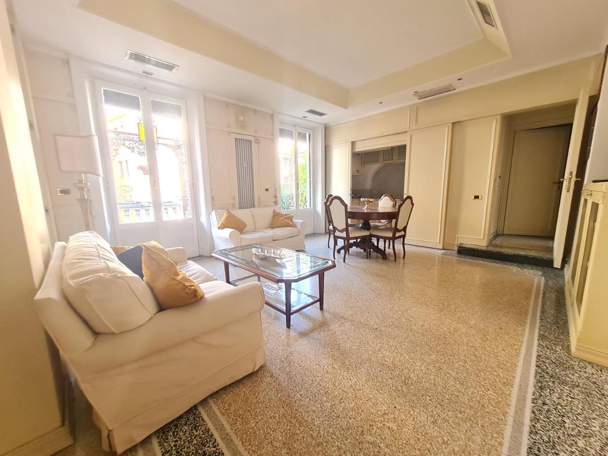 Fontana Cozy Apartment