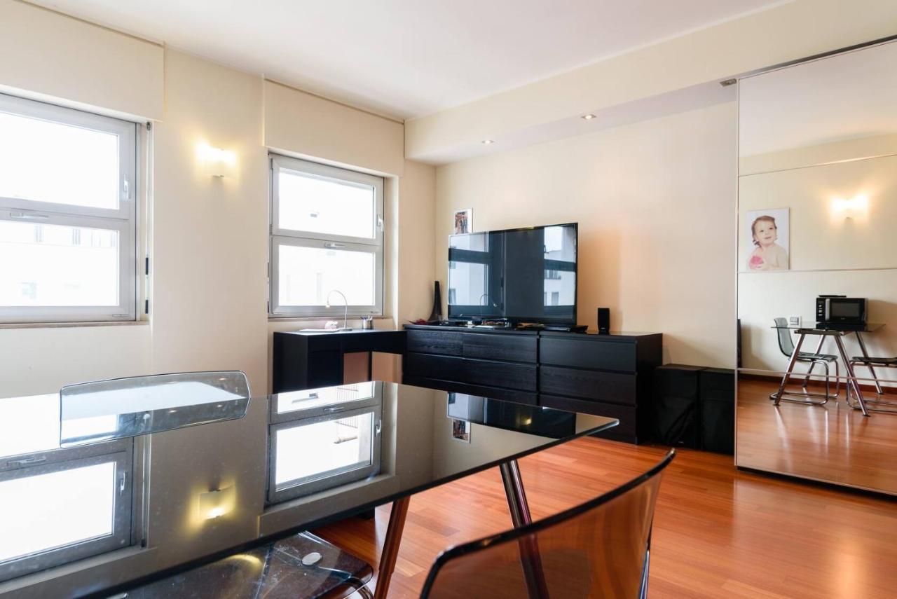 Altido Bright Studio For 2 Close To Apartment *