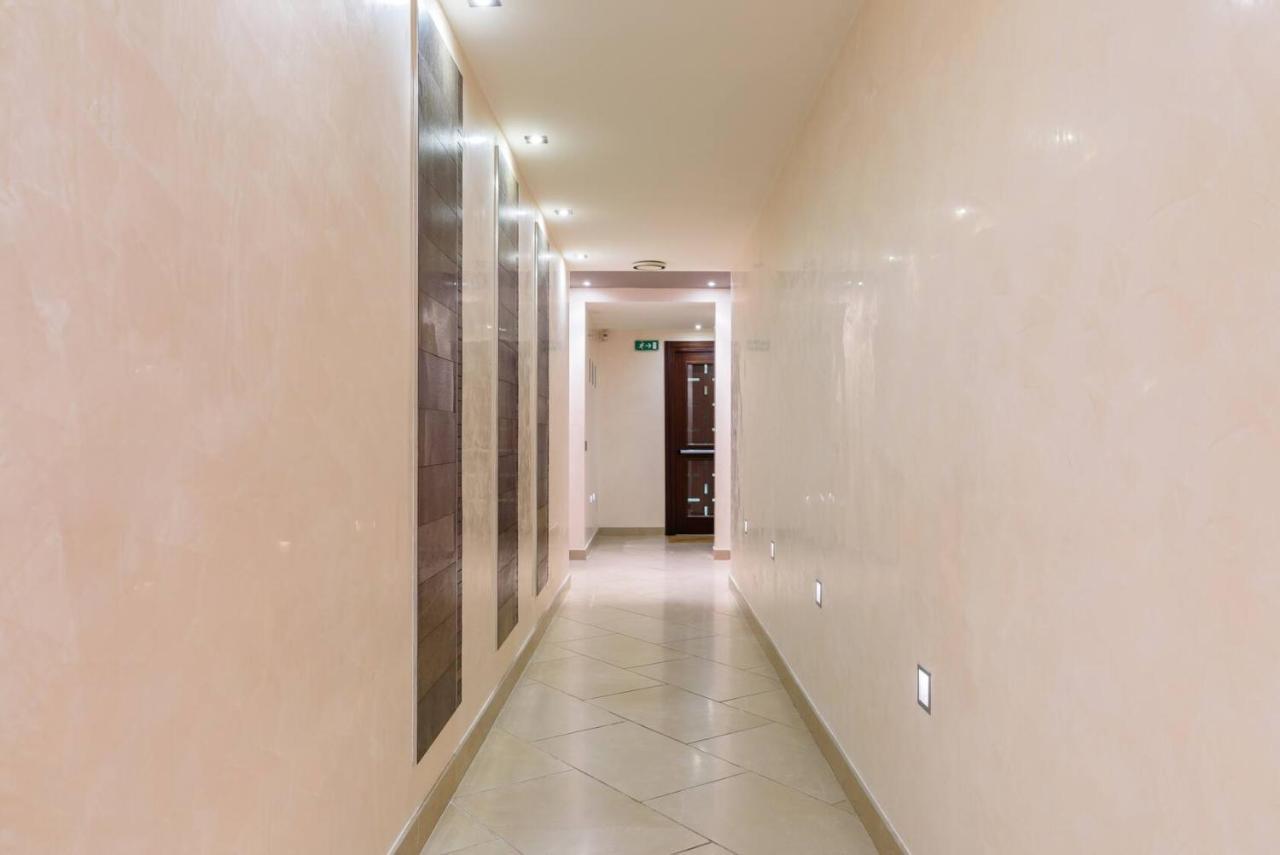 Altido Bright Studio For 2 Close To Mailand