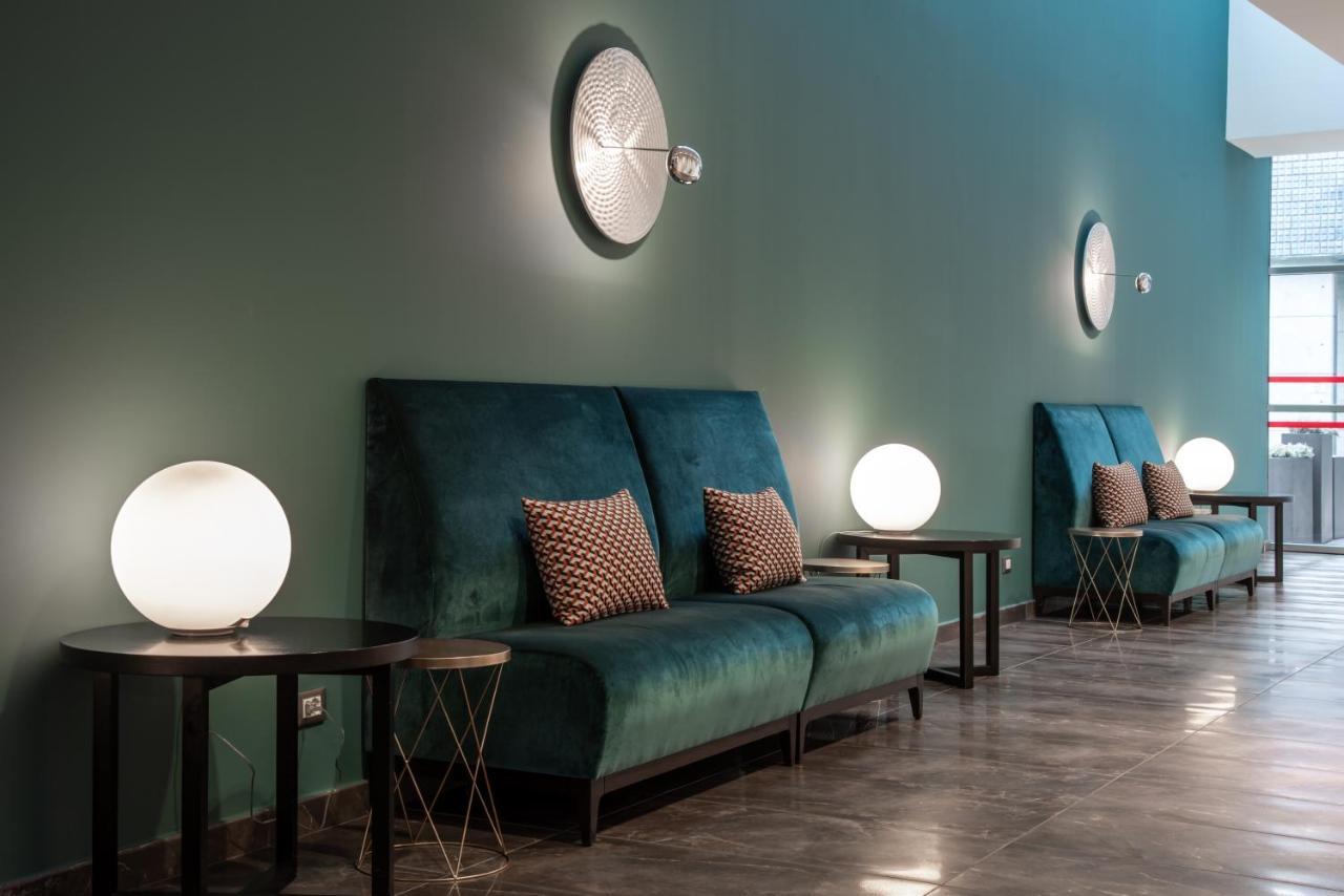 Hotel Ramada Plaza By Wyndham Milão