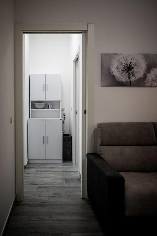 Apartamento L'arche Lodovico Il Moro - House On The Navigli River *
